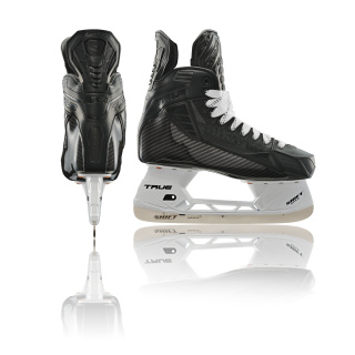 Schlittschuhe TRUE Catalyst 5X4 Blackout Intermediate