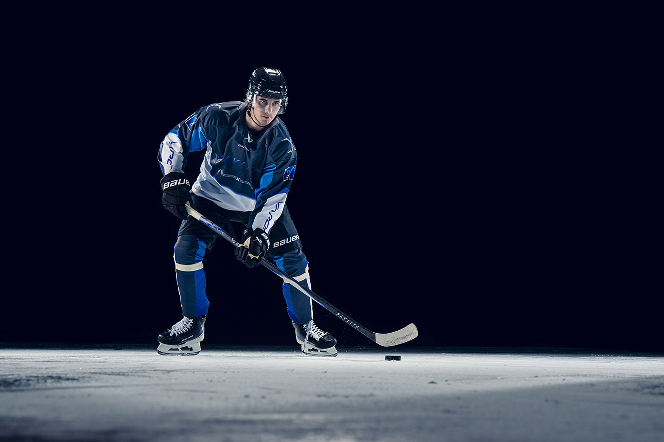 BAUER Vapor Flylite Jack Hughes